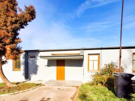 Prodej penzionu s byty, 1606 m², Práče