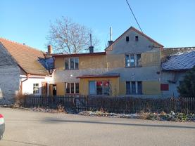 Prodej rodinného domu, 287 m², Hlasivo