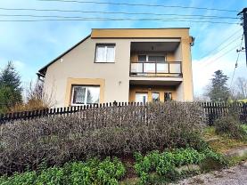 Prodej rodinného domu, 274 m², Stará Paka, ul. Letná