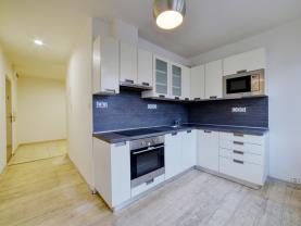 Pronájem bytu 2+1, 64 m², Cheb, ul. Družstevní