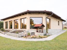 Prodej rodinného domu, 228 m², Zašová