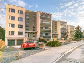 Pronájem bytu 1+kk, 39 m², Praha 6, ul. Družicová