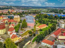 Pronájem obchod a služby, 330 m², Plzeň, ul. sady 5. května