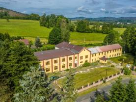 Prodej komerčního objektu, 1 800 m², Chřibská - Krásné Pole