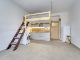 Prodej bytu 1+kk, 24 m², Praha, ul. V domově
