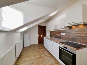 Pronájem bytu 1+1, 34 m², Františkovy Lázně, ul. Národní
