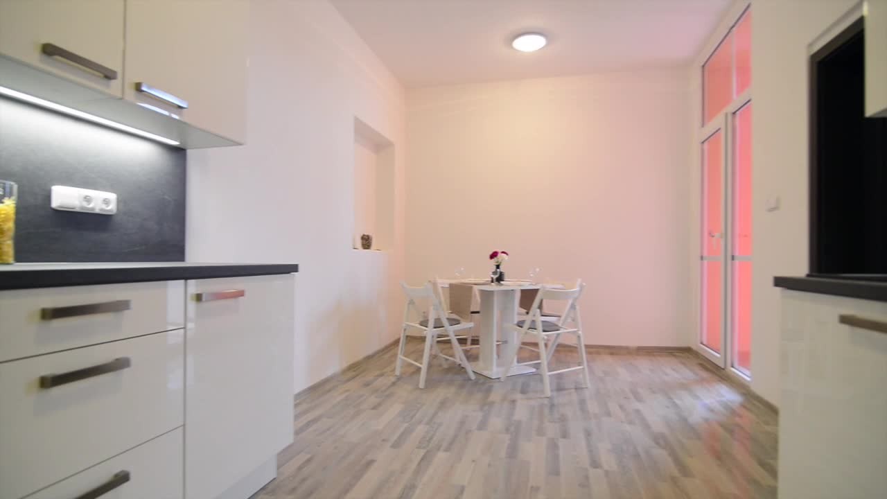 Prodej, byt 2+1, OV, 60 m2, Děčín - Podmokly, ul. Teplická