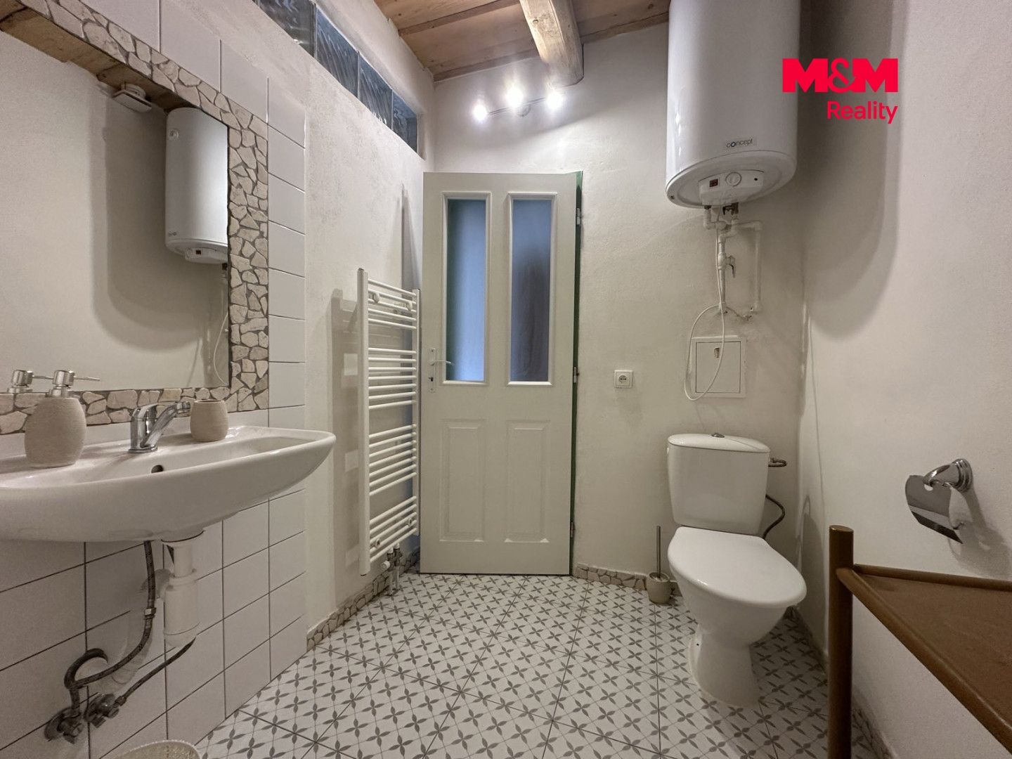 Pronájem, Byt 1+kk, 28 m², Černiv, Černiv – náhled fotky 4