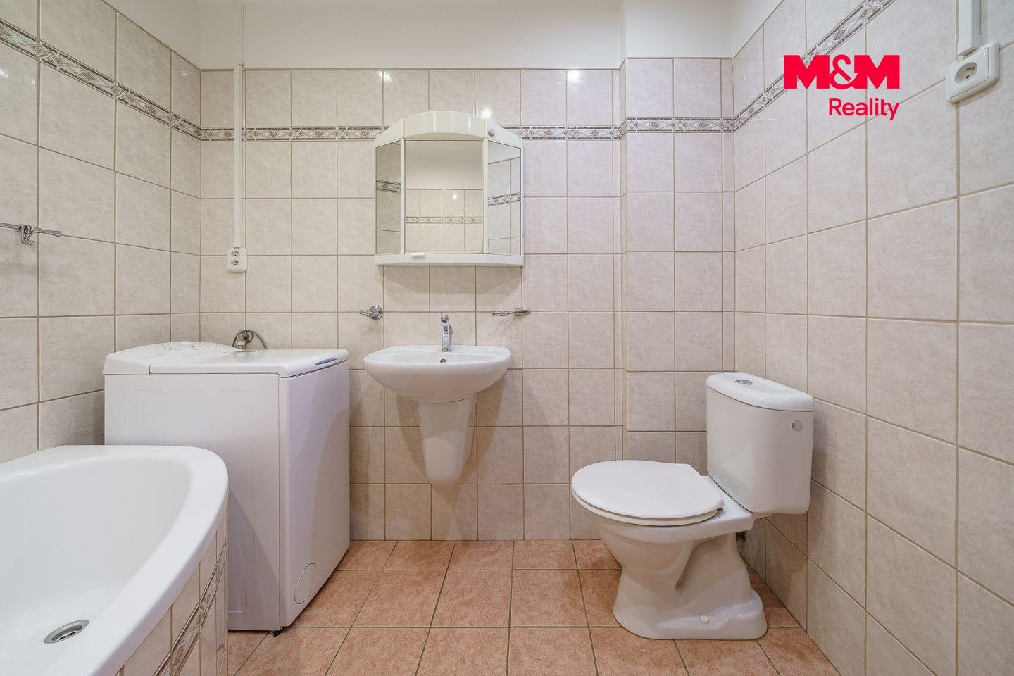 Prodej, Byt 3+1, 65 m², Karlovy Vary, Nádražní, Karlovy Vary – náhled fotky 16
