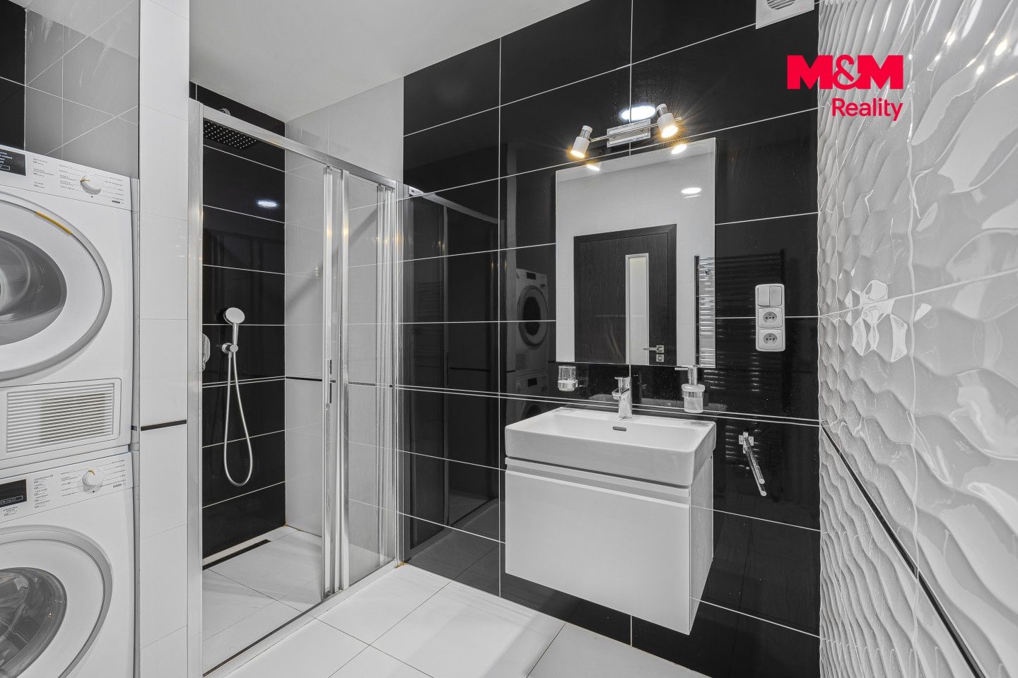 Prodej, Rodinný dům, 206 m², Vestec, Vestec – náhled fotky 19