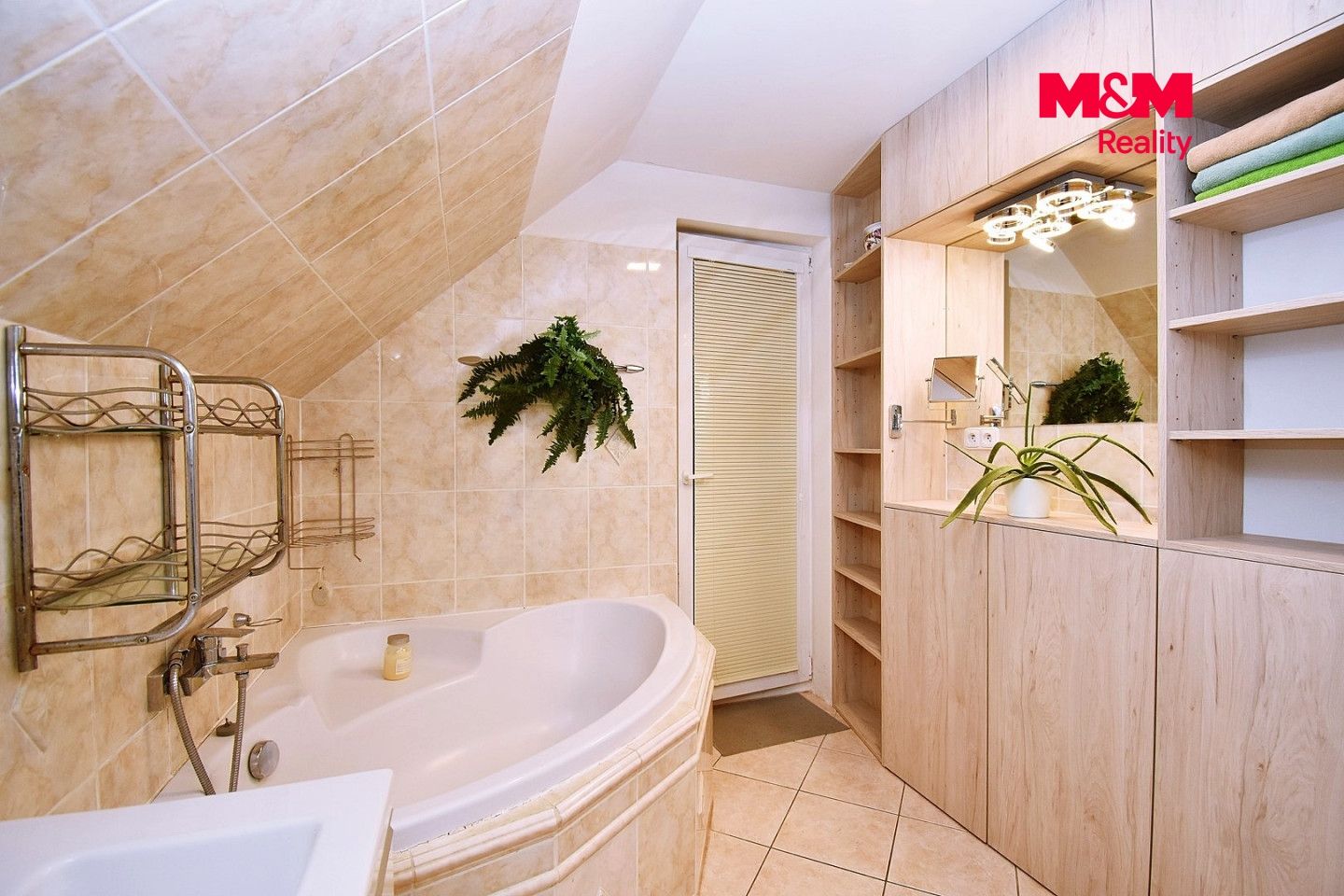 Prodej, Rodinný dům, 200 m², Měšice, Hlavní, Měšice – náhled fotky 4