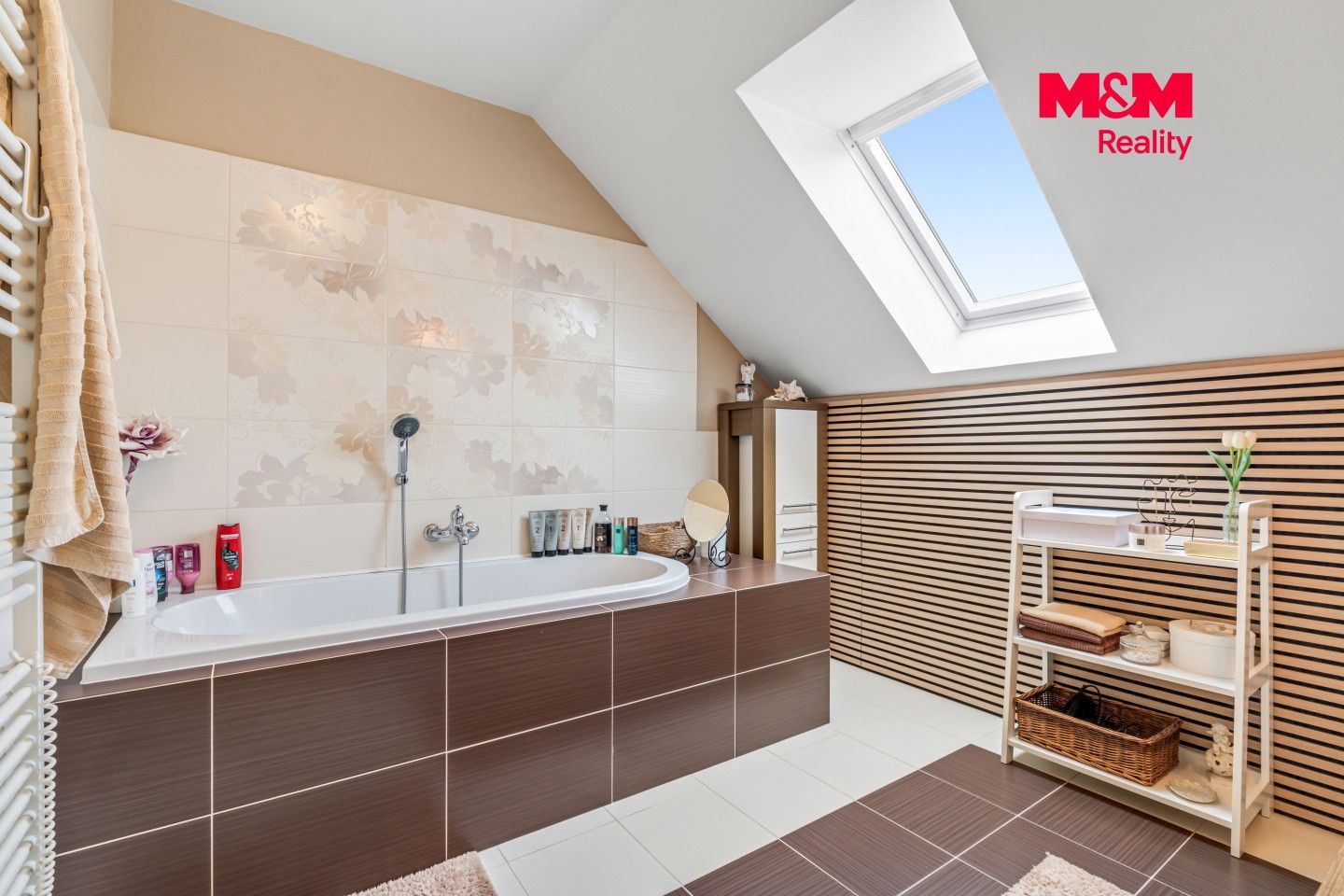 Prodej, Rodinný dům, 252 m², Chuderov, Chuderov – náhled fotky 21
