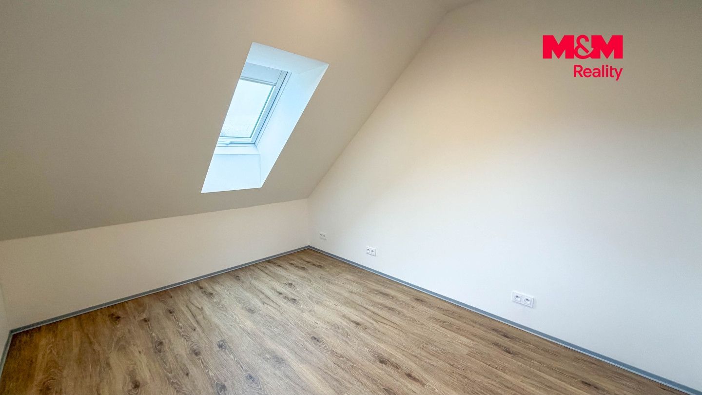 Pronájem, Byt 3+kk, 85 m², Nový Bor, Sklářská, Nový Bor – náhled fotky 9