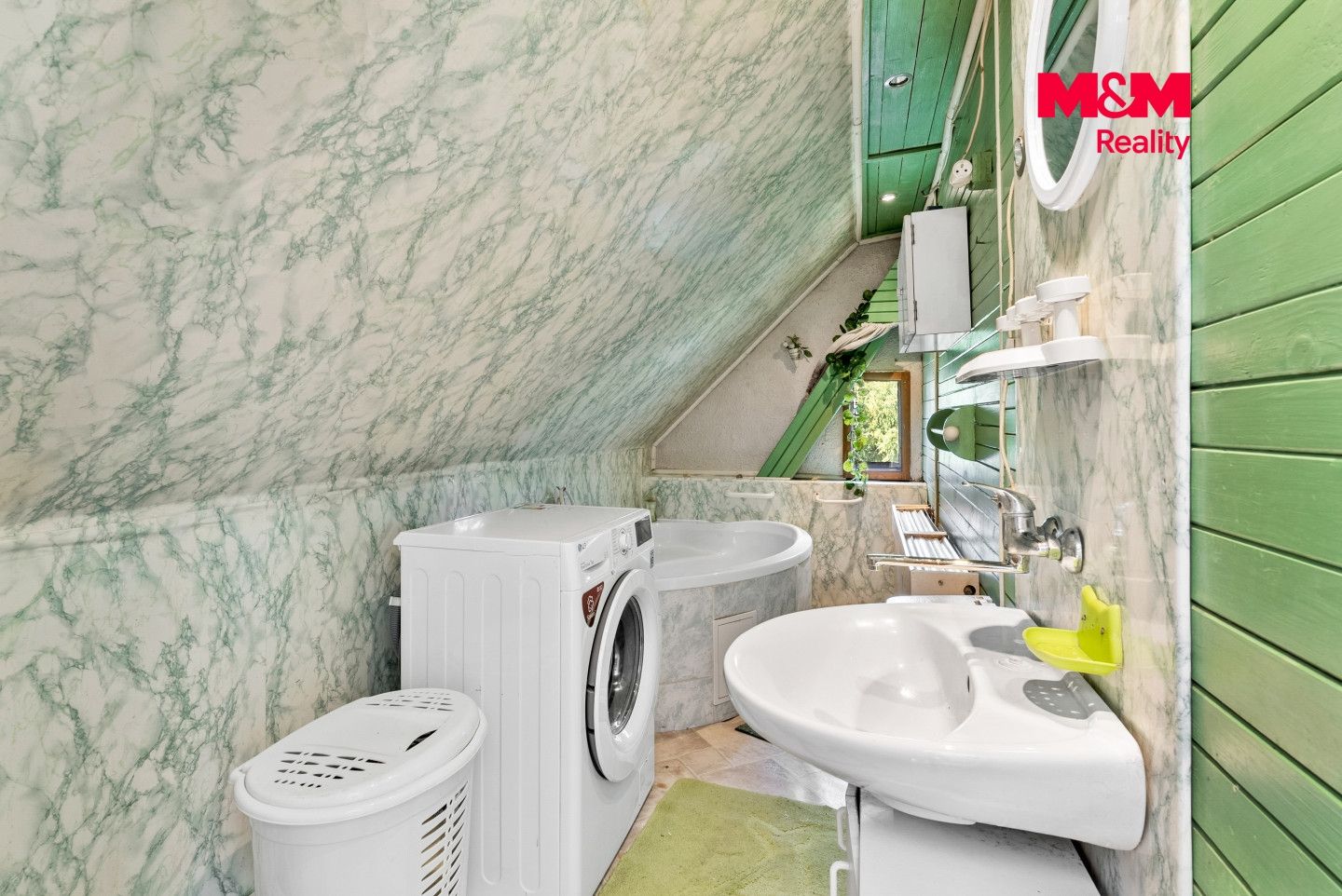 Prodej, Rodinný dům, 180 m², Višňová, Višňová – náhled fotky 21