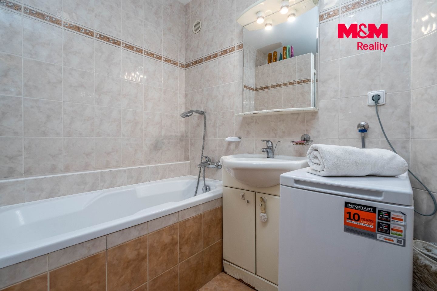 Prodej, Byt 3+1, 98 m², Hradec Králové, třída Edvarda Beneše, Hradec Králové – náhled fotky 17