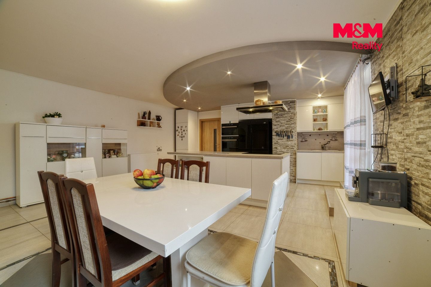 Prodej, Rodinný dům, 252 m², Planá, Planá – náhled fotky 24
