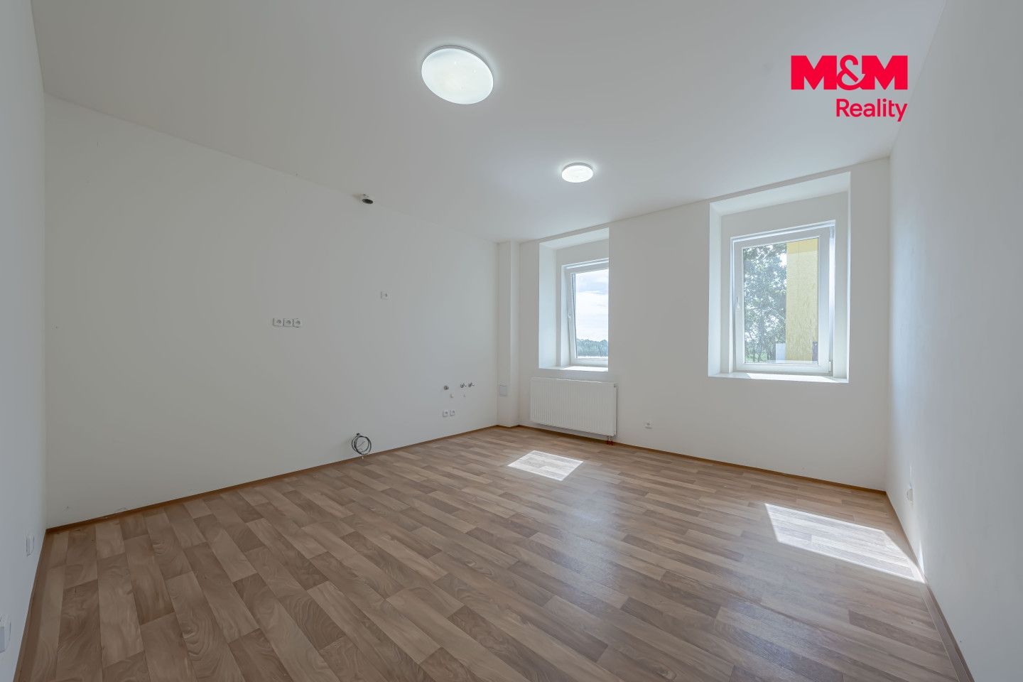 Pronájem, Rodinný dům, 302 m², Vrátno, Vrátno – náhled fotky 2