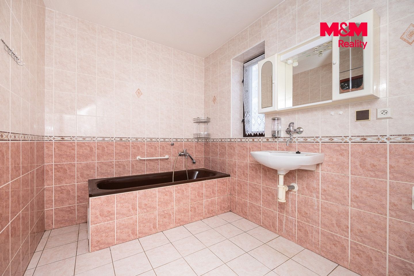 Prodej, Rodinný dům, 128 m², Uhersko, Uhersko – náhled fotky 6