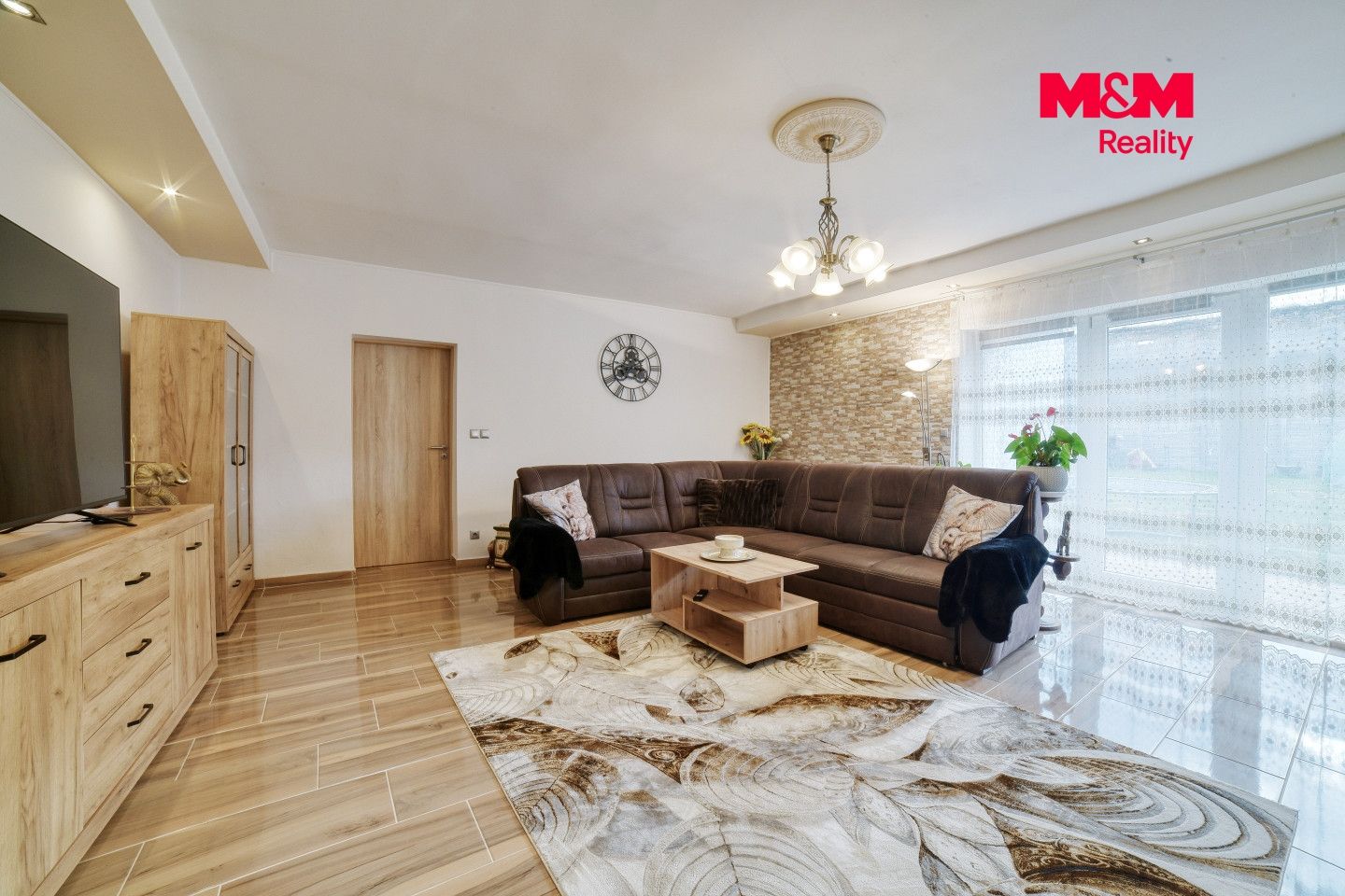 Prodej, Rodinný dům, 252 m², Planá, Planá – náhled fotky 2