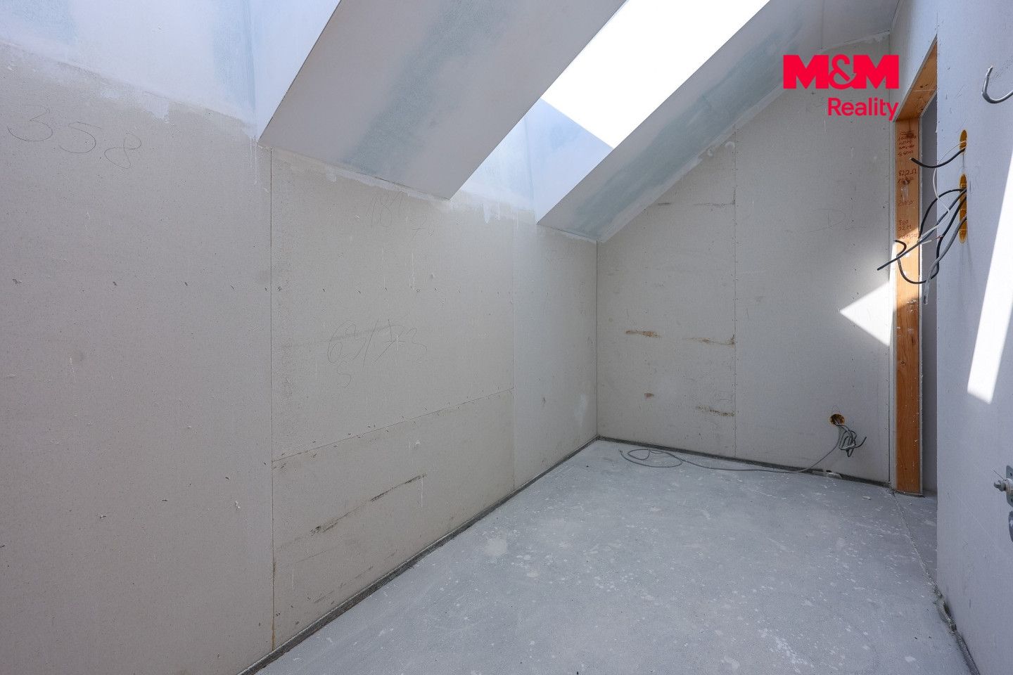 Prodej, Rodinný dům, 160 m², Bedihošť, Jiráskova, Bedihošť – náhled fotky 12