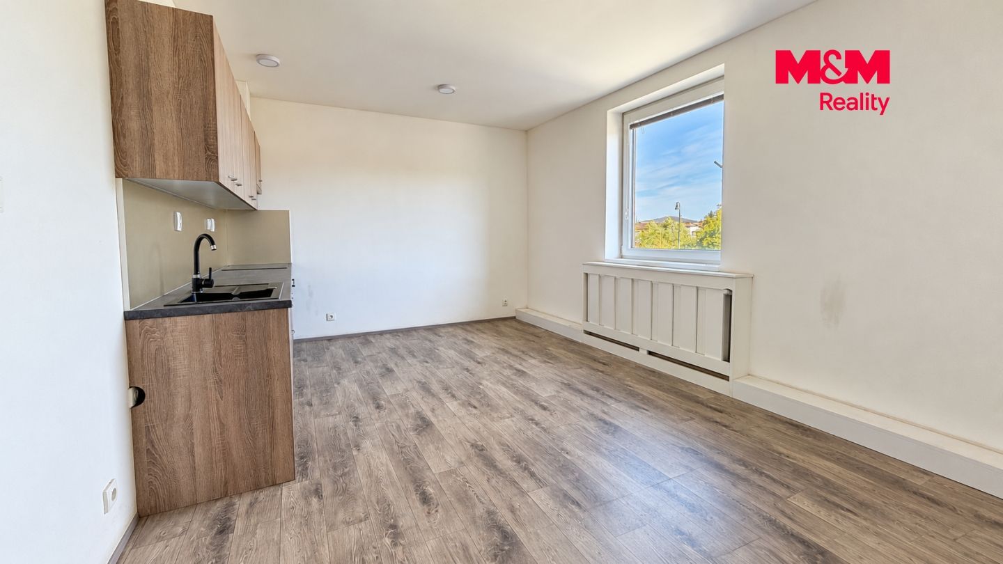 Pronájem, Byt 2+kk, 38 m², Louny, Říční, Louny – náhled fotky 2