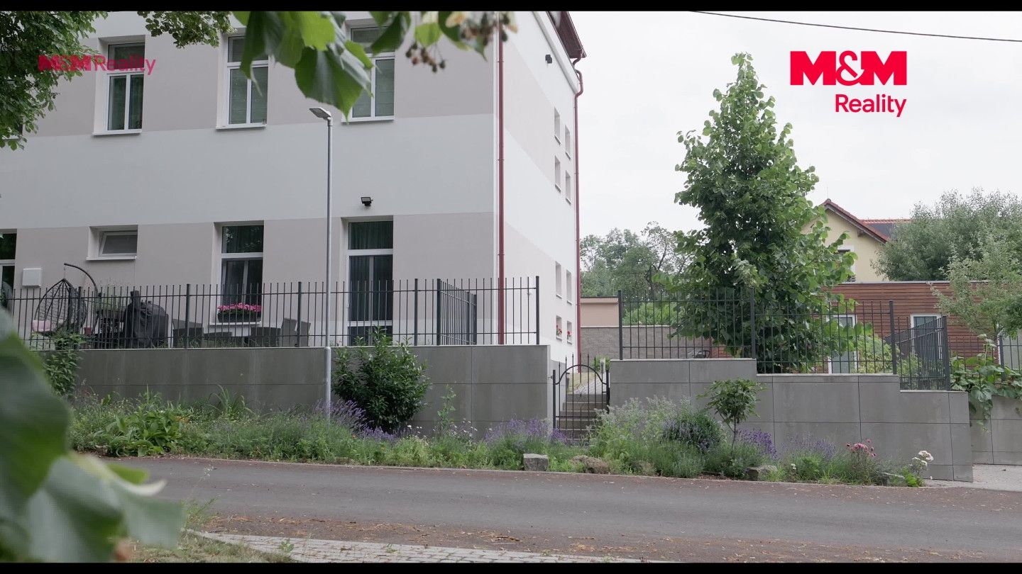 Prodej, Byt 4+kk, Křížkový Újezdec
