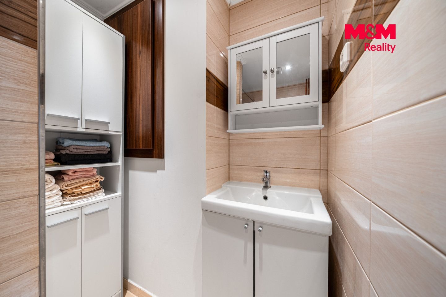 Prodej, Byt 3+1, 76 m², Dalovice, Dolní, Dalovice – náhled fotky 18