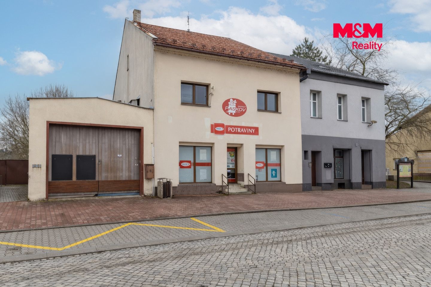 Prodej, Obchod a služby, Paskov