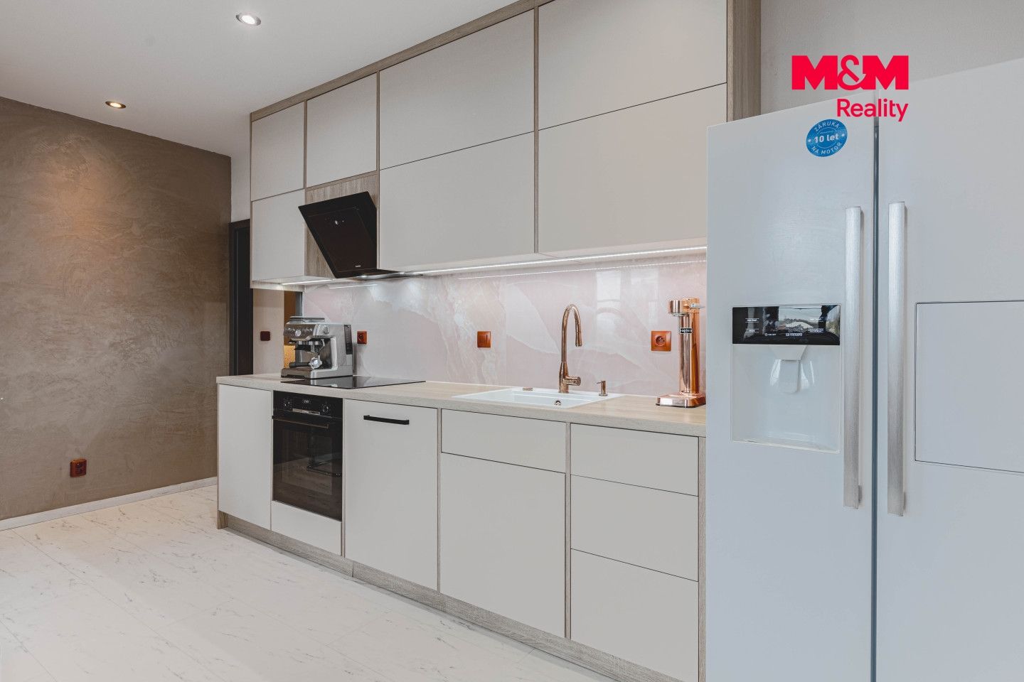 Prodej, Byt 4+kk, 78 m², Klatovy, Husovo náměstí, Klatovy – náhled fotky 4