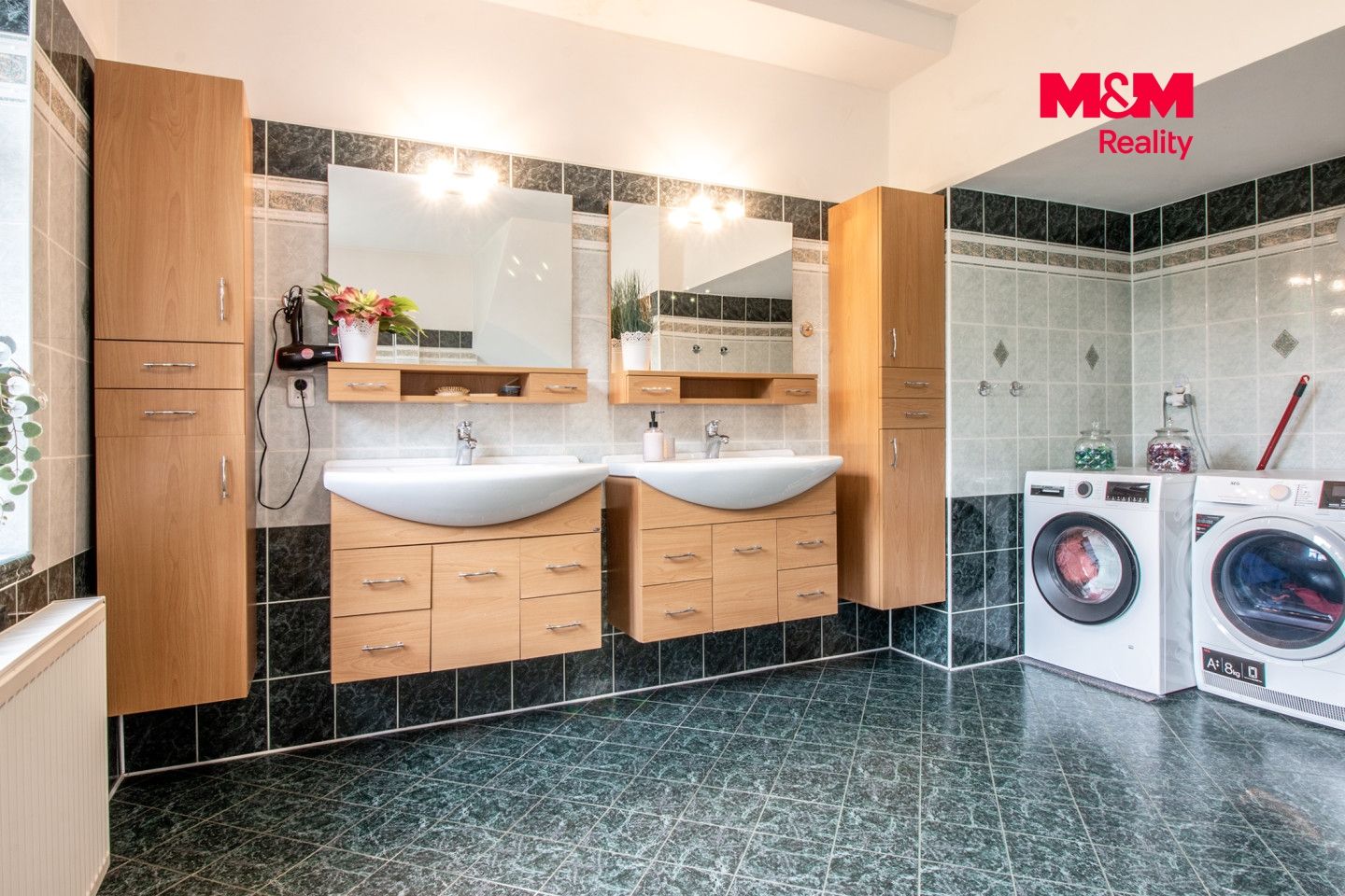 Prodej, Rodinný dům, 250 m², Nový Bor, Smetanova, Nový Bor – náhled fotky 18