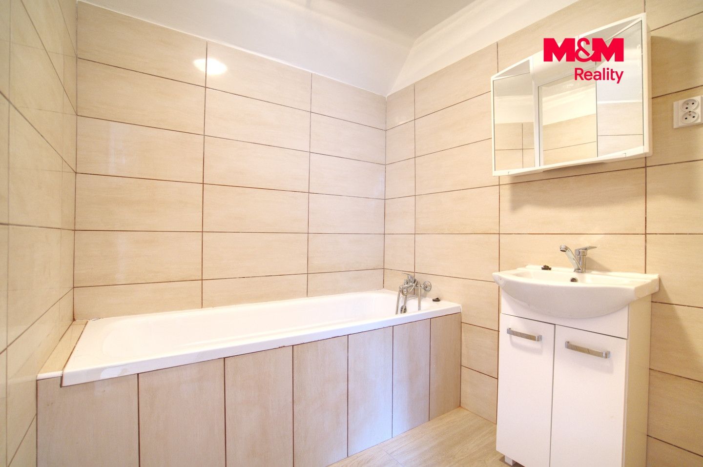 Prodej, Rodinný dům, 180 m², Hutisko-Solanec, Hutisko-Solanec – náhled fotky 30