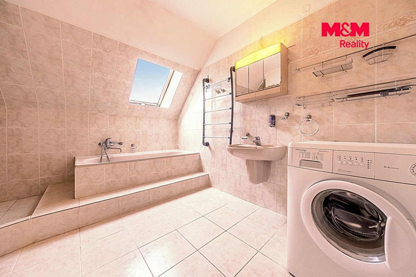 Prodej, Rodinný dům, 333 m², Křečovice, Křečovice – náhled fotky 6
