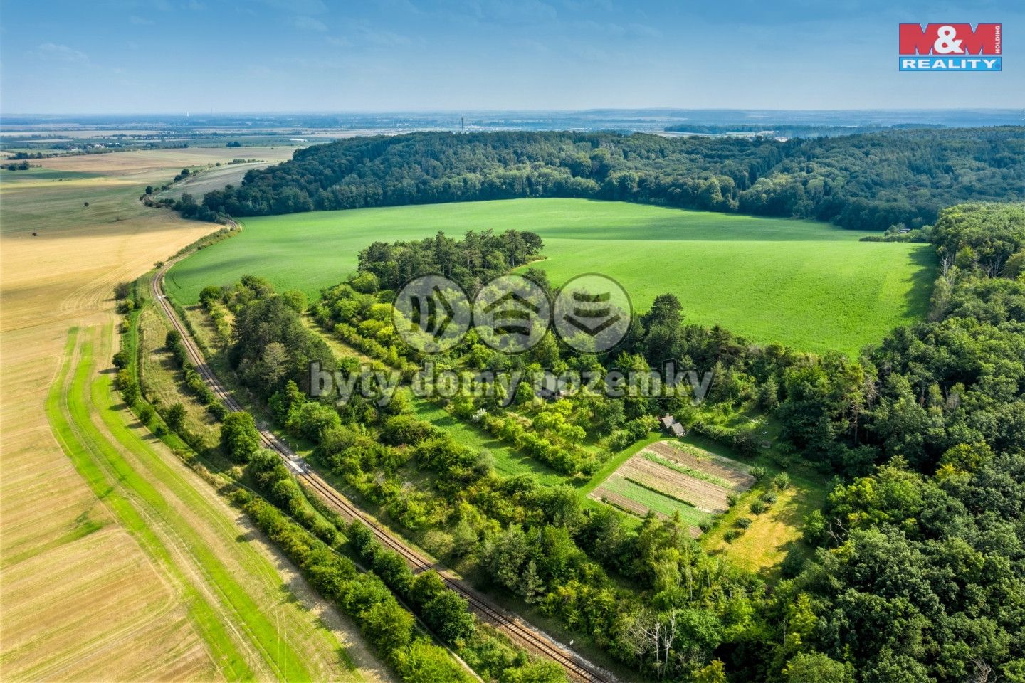 Prodej, Ovocný sad, Kostomlaty pod Řípem