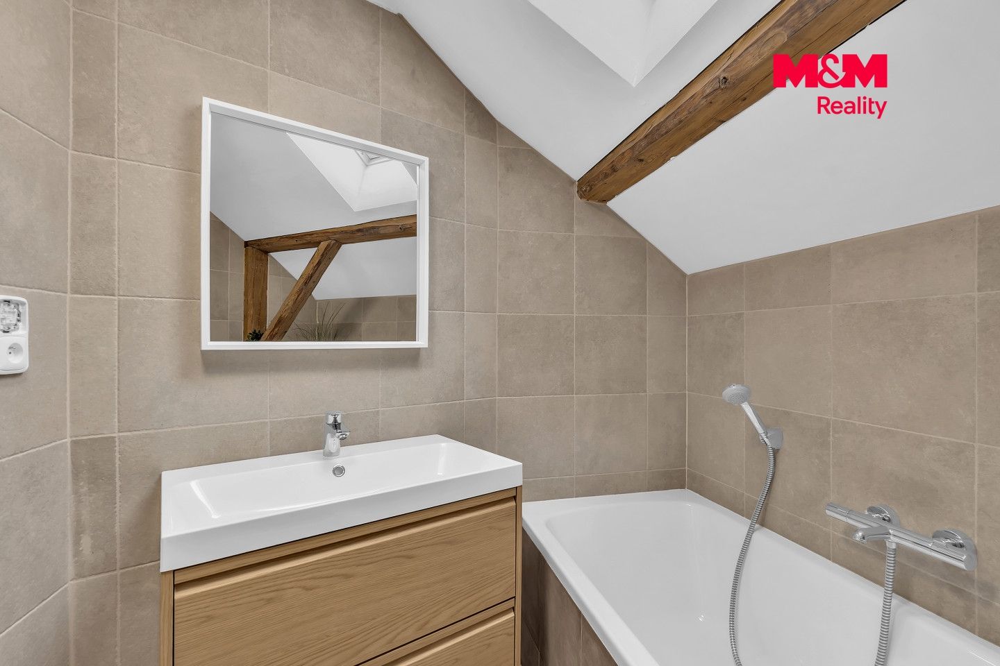 Prodej, Zemědělská usedlost, 180 m², Radim, Radim – náhled fotky 5