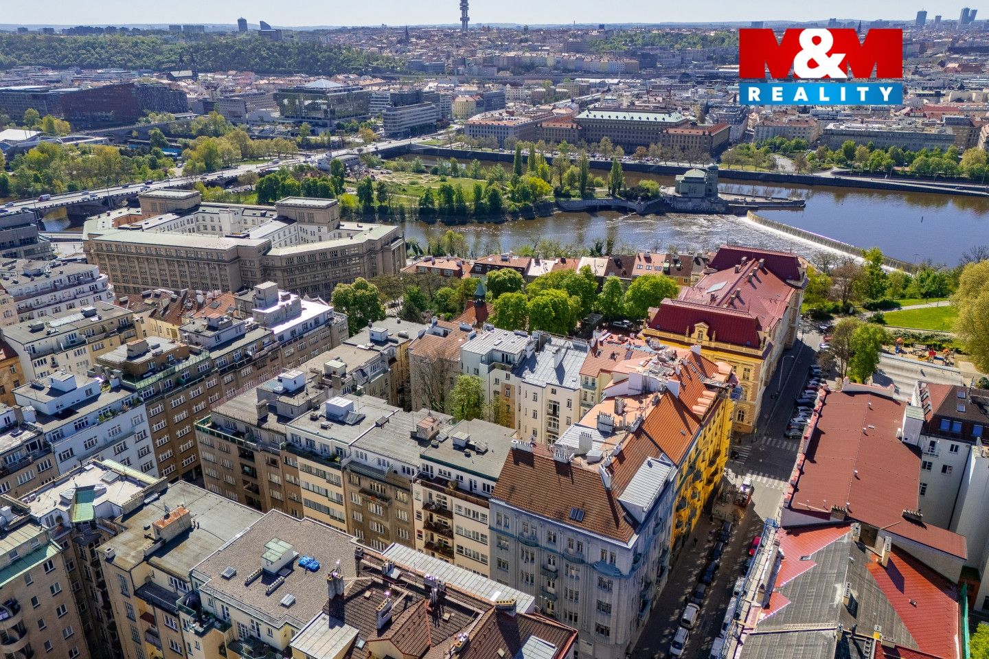 Prodej, Byt 1+kk, Praha
