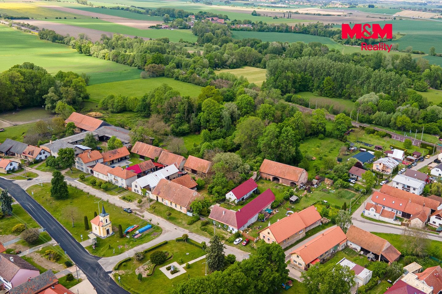 Prodej, Rodinný dům, 330 m², Moravany, Moravany – náhled fotky 37