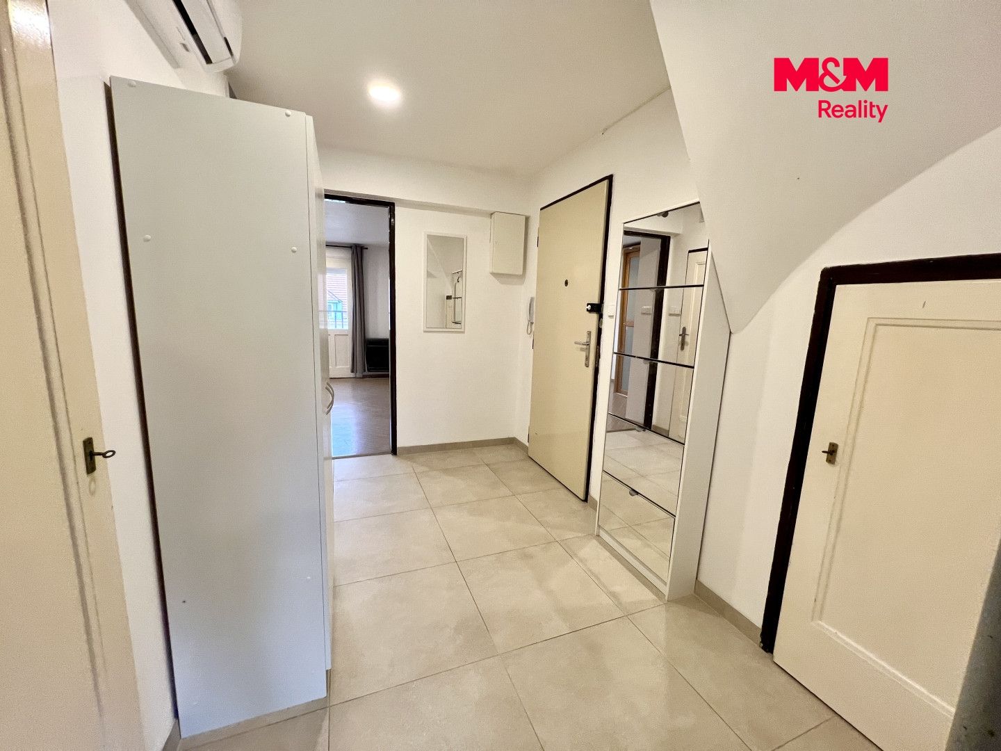 Pronájem, Byt 1+1, 44 m², Praha, Jeseniova, Praha – náhled fotky 11