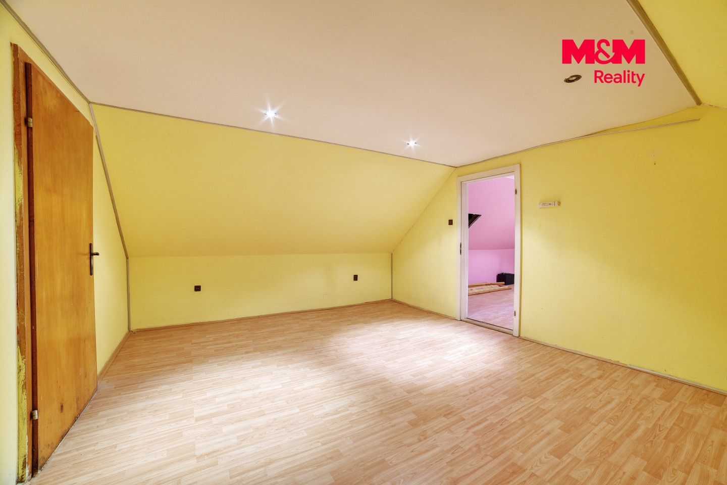 Prodej, Rodinný dům, 252 m², Planá, Planá – náhled fotky 37