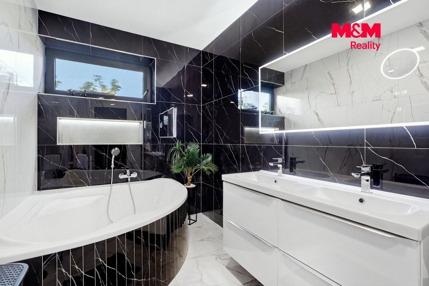 Prodej, Rodinný dům, 197 m², Nový Bor, Nový Bor – náhled fotky 17