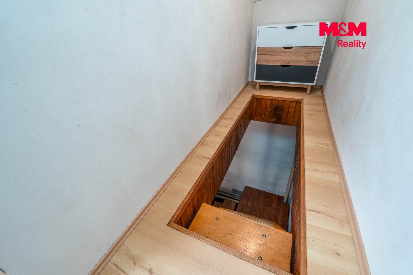 Prodej, Rodinný dům, 275 m², Činěves, Činěves – náhled fotky 26