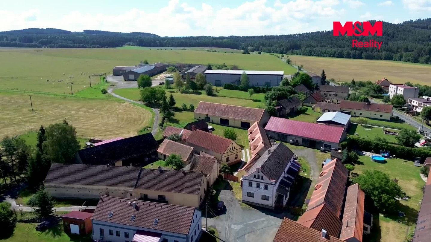 Prodej, Zemědělská usedlost, Mezholezy