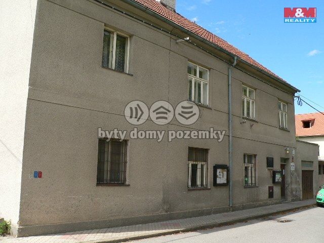 Prodej, Nájemní dům, Neuměřice