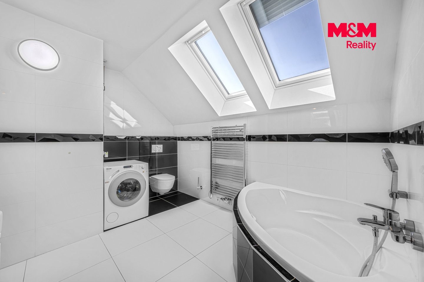 Prodej, Rodinný dům, 206 m², Vestec, Vestec – náhled fotky 36