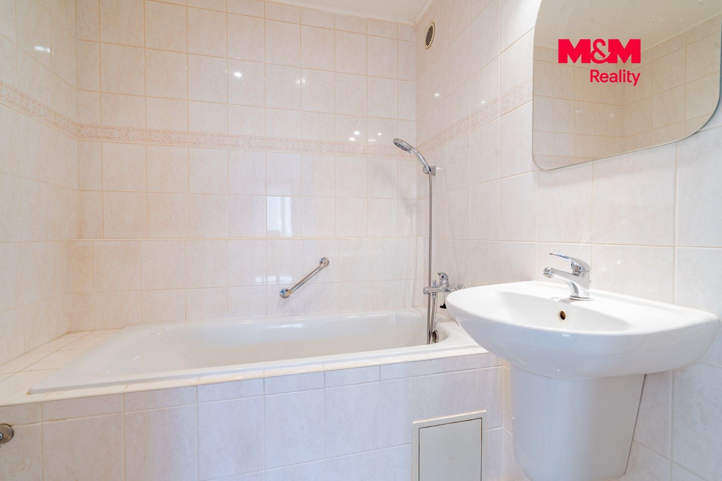 Prodej, Byt 4+1, 82 m², Trhové Sviny, Budovatelská, Trhové Sviny – náhled fotky 21